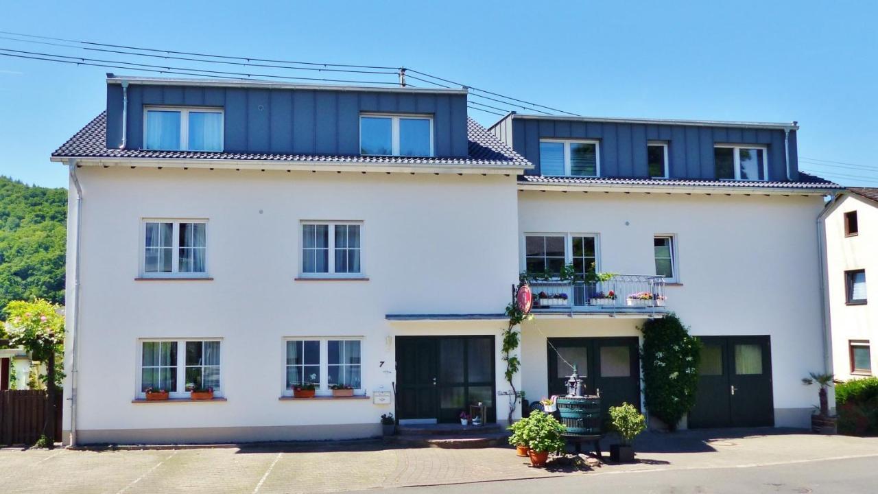 Gaestehaus Schwaab Zeltingen-Rachtig Extérieur photo